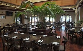 Largs Pier Hotel